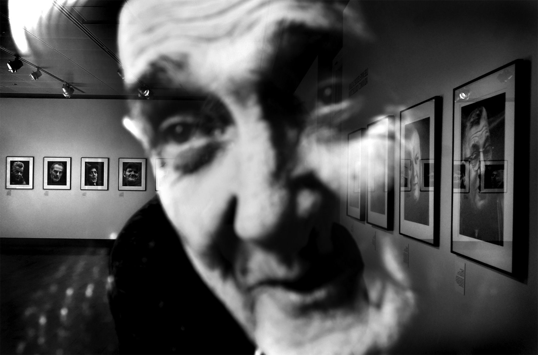 Lee Nye's portraits